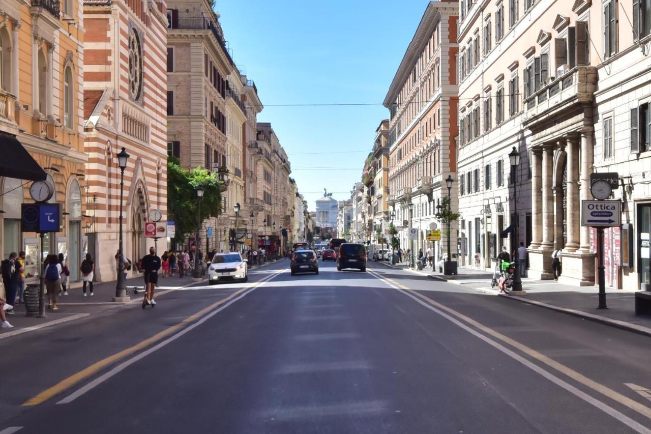 Sacconi Palace Suite Roma Экстерьер фото